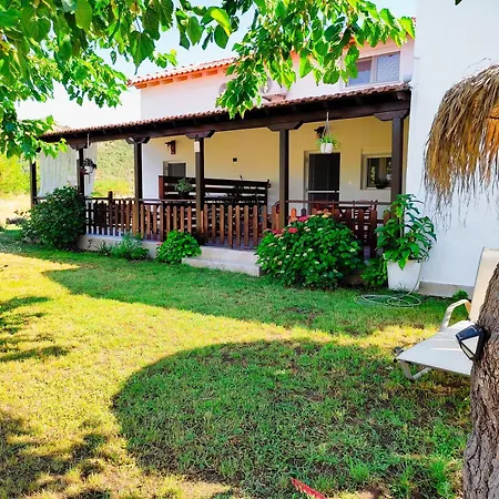 Apartamento Achilleas Peaceful Place