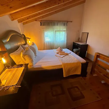 Апартаменты Achilleas Peaceful Place
