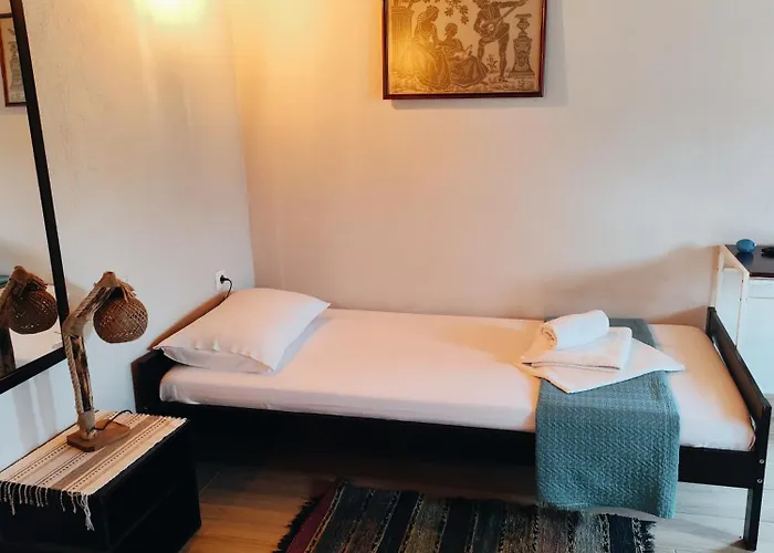 Achilleas Peaceful Place Apartment